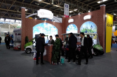 綠友GREENMAN電動(dòng)車(chē)輛亮相游樂(lè )設施展會(huì ) 電動(dòng)看房車(chē)
