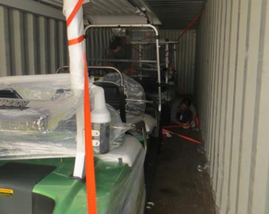 迪拜發(fā)車(chē) 迪拜發(fā)車(chē)